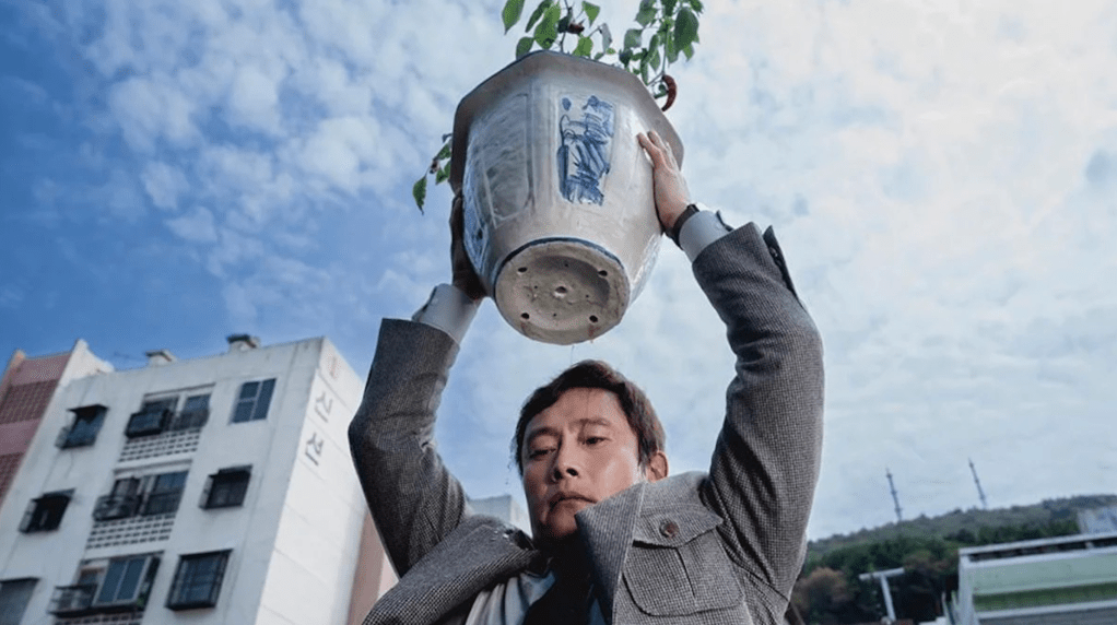 Park Chan-wook’s ‘No Other Choice’ Doesn’t Let You Know Its Next Move – Review | TIFF&nbsp;2025