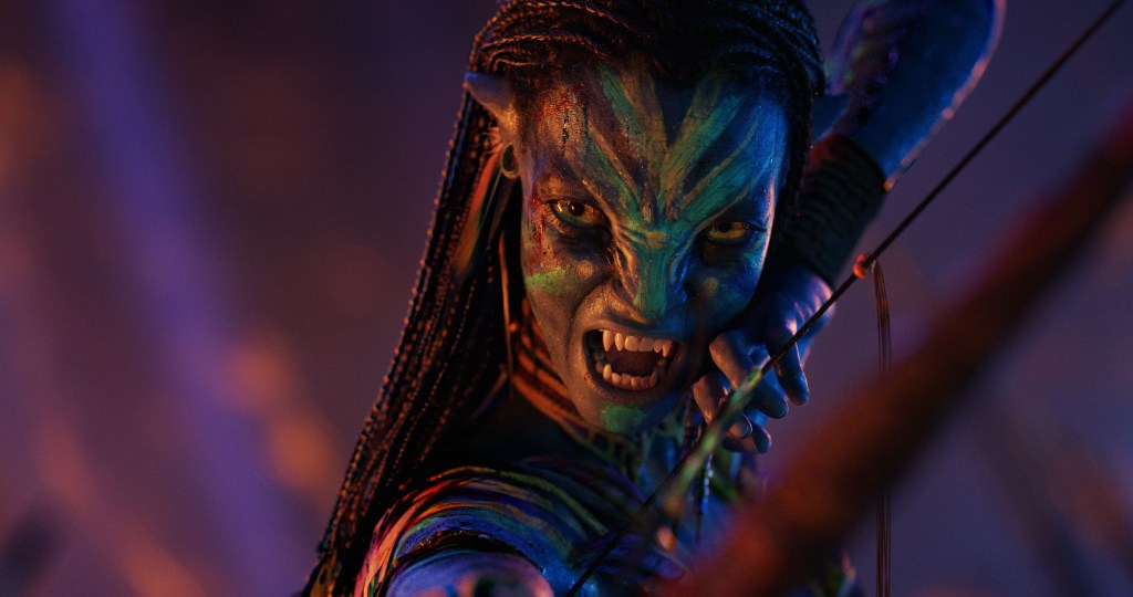 Zoe Saldaña as Neytiri in Avatar: Fire and Ash.